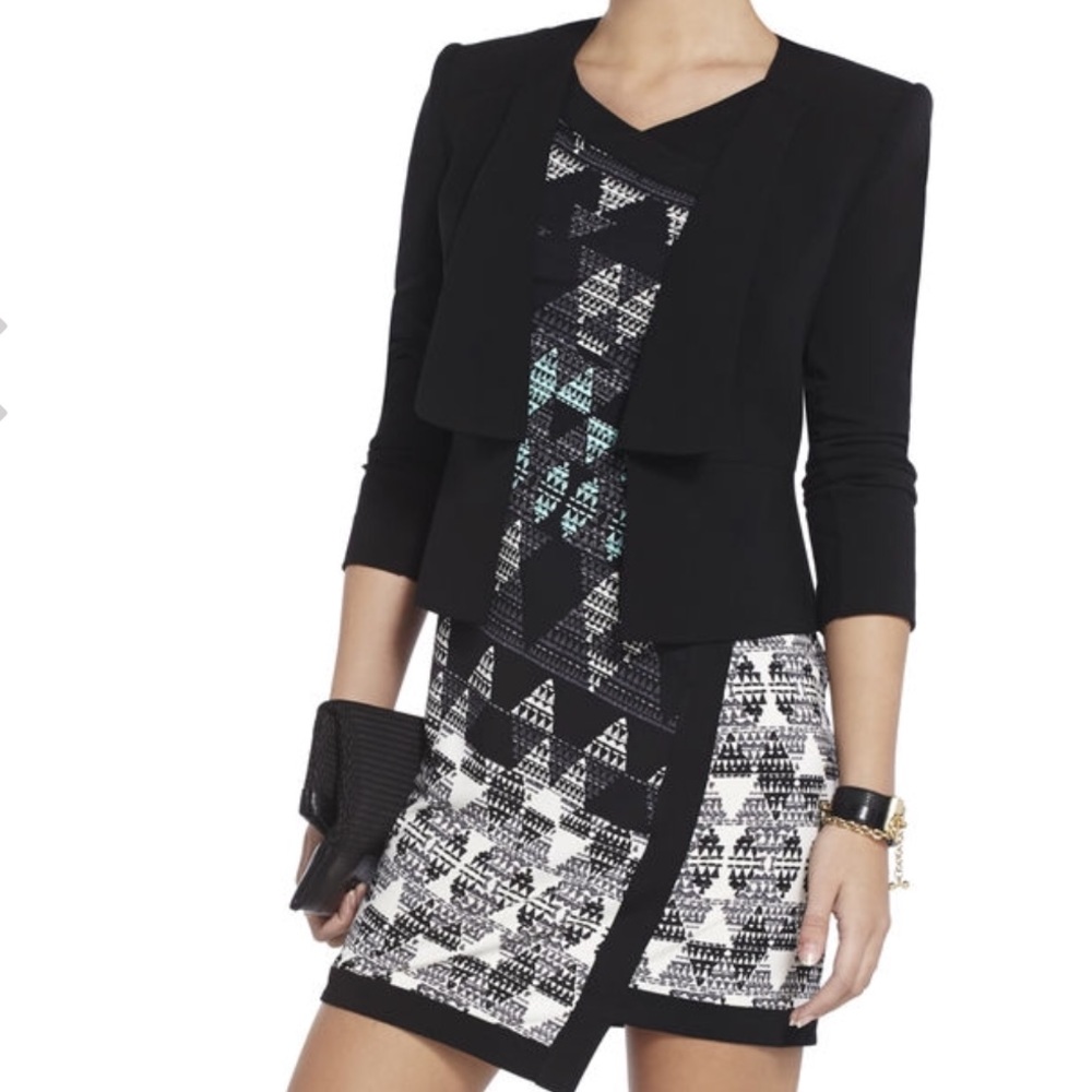 BCBG Kellar Print-Blocked Shift Dress ✨